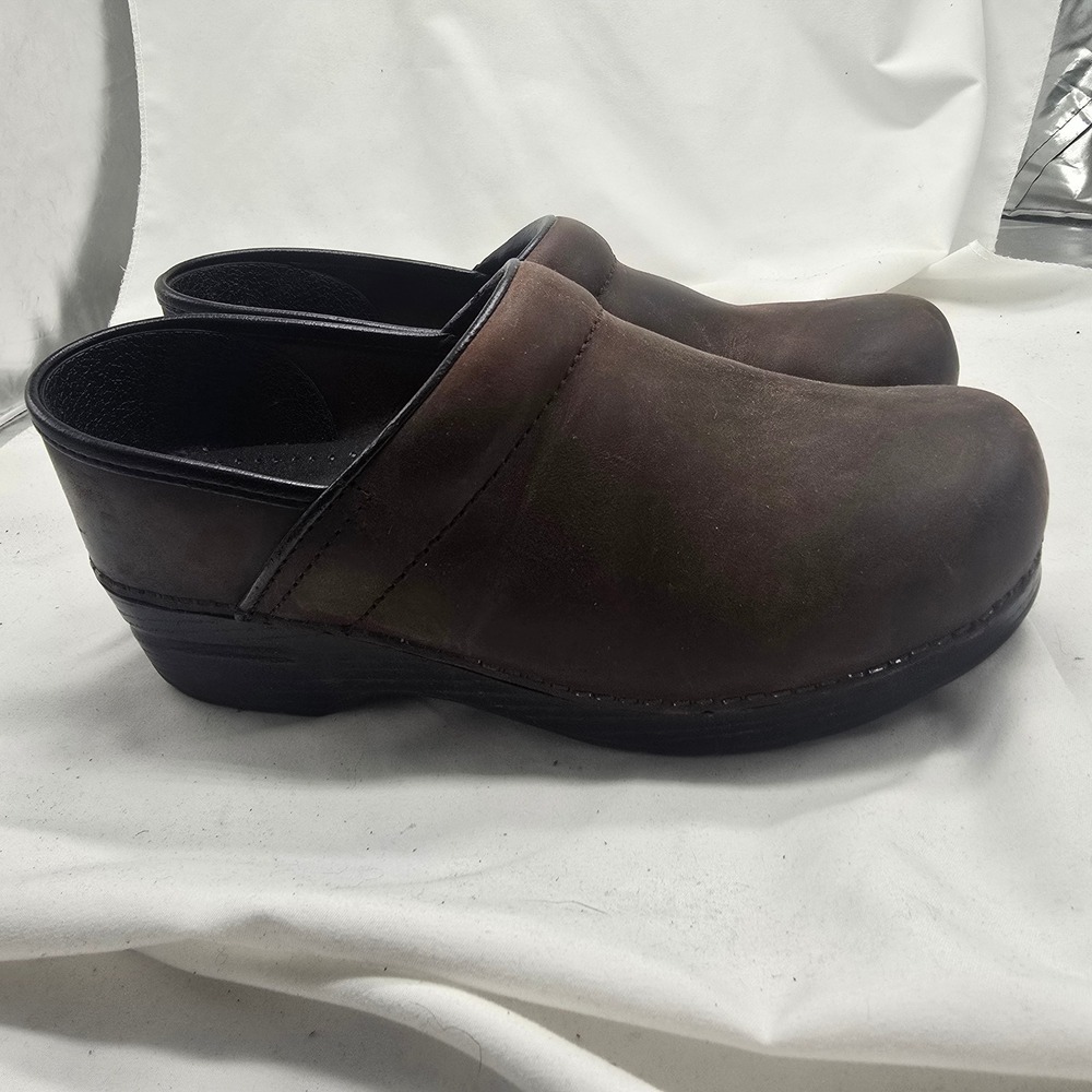 Dansko Professional Clogs Women 39 Brown Leather Nursing Comfort Work Shoes